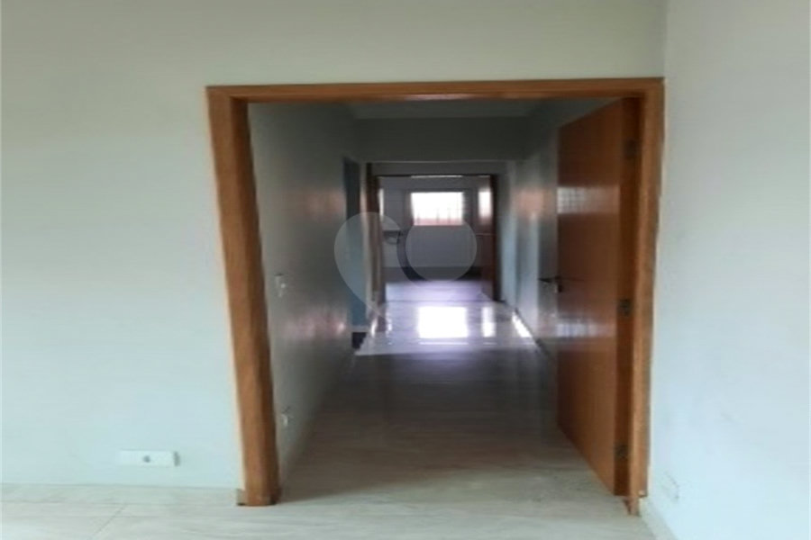 Sobrado à venda com 3 quartos, sendo 1 suíte, em Parque Edu Chaves, São Paulo, SP