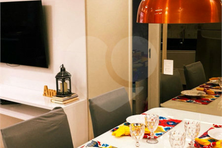 Apartamento à venda com 2 quartos em Vila Anastácio, São Paulo, SP