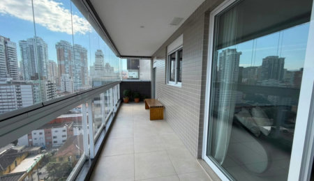 Apartamento com 2 dormitórios à venda, 72 m² por R$ 1.350.000,00 - Gonzaga - Santos/SP