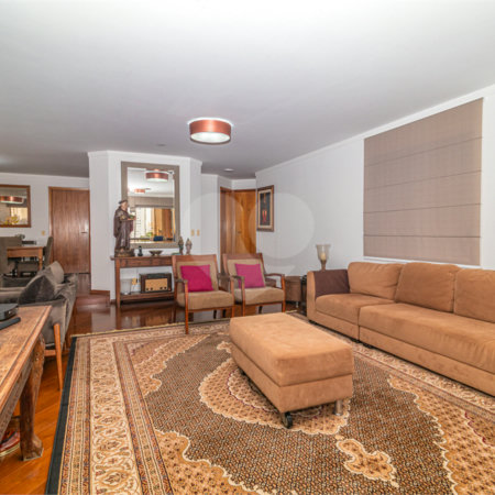 Apartamento à venda com 4 quartos, sendo 2 suítes, em Campo Belo, São Paulo, SP