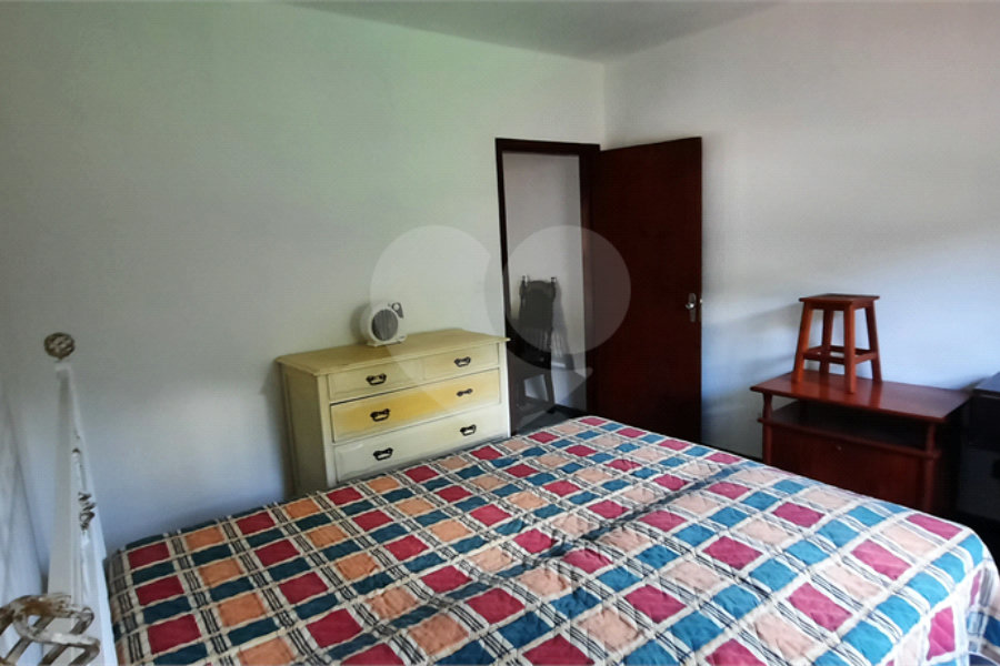 Casa à venda ou para alugar com 4 quartos, sendo 2 suítes, em Mantiqueira, Mairiporã, SP