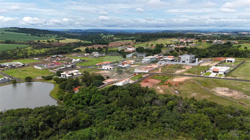 Terreno à venda em Residencial Mirante das Águas, Cajuru, SP