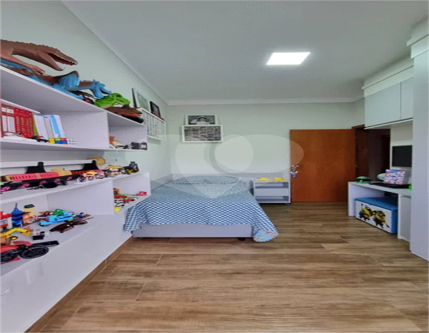 Casa à venda com 3 quartos, sendo 1 suíte,  no condomínio Jardim Park Real, Indaiatuba - SP