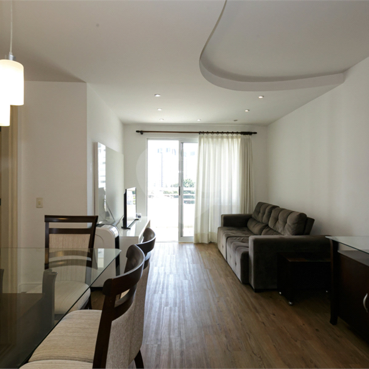Apartamento à venda com 3 quartos, sendo 1 suíte, em Chácara Santo Antônio, São Paulo, SP