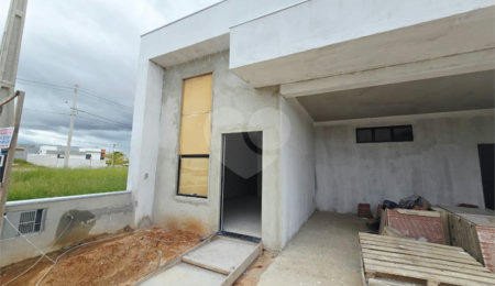 Casa à venda com 3 quartos, sendo 1 suíte,  em Jardim Cruzeiro do Sul, Itapetininga, SP