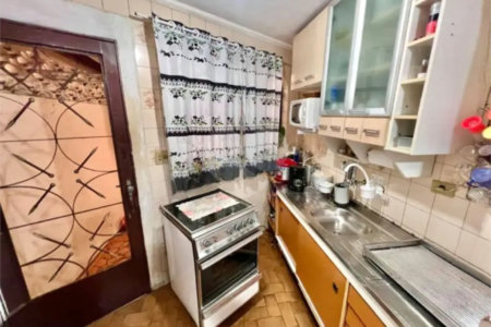 Sobrado à venda com 3 quartos, sendo 1 suíte, em Jabaquara, São Paulo, SP