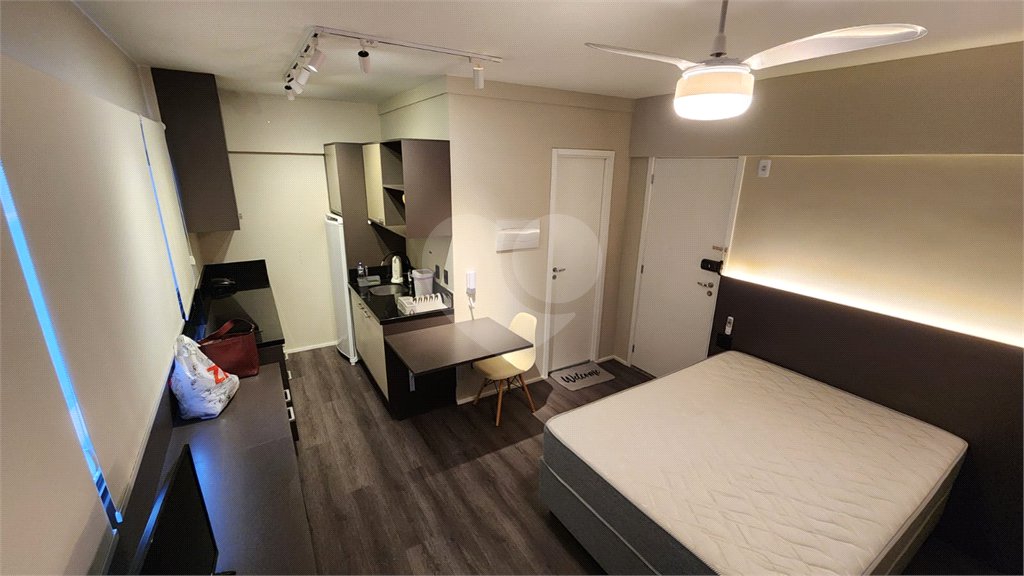 Apartamento à venda com 1 quarto em Cerqueira César, São Paulo, SP