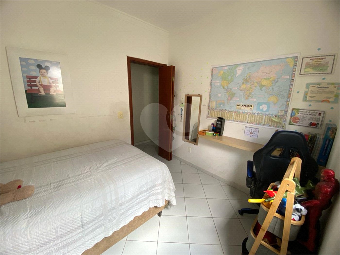 Casa Térrea à venda com 3 quartos, sendo 1 suíte, em Wanel Ville, Sorocaba, SP