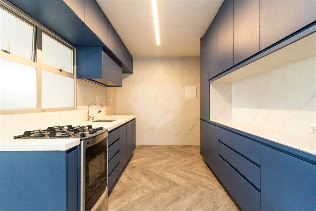 Apartamento à venda com 3 quartos, sendo 1 suíte,  em Indianópolis, São Paulo, SP