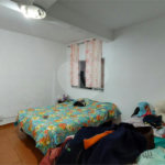 Casa à venda com 3 quartos, sendo 1 suíte,  em Vila Nivi, São Paulo, SP
