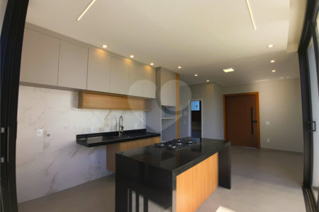 Casa à venda com 3 suítes no condomínio Terras de São Francisco, Sorocaba - SP