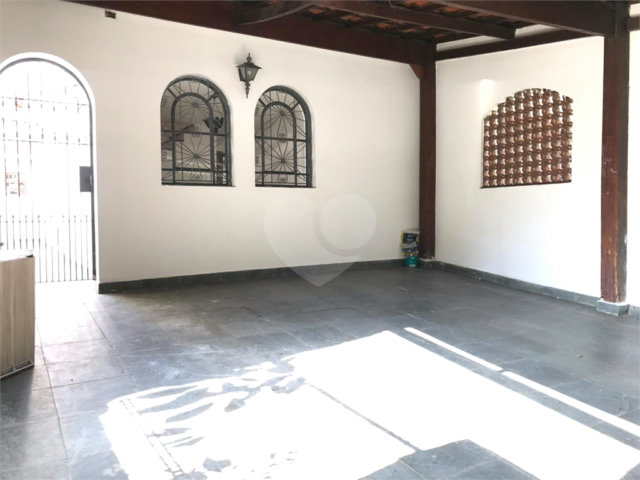 Sobrado à venda com 3 quartos, sendo 1 suíte,  em Brooklin, São Paulo, SP