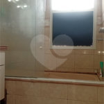Casa à venda com 4 quartos, sendo 2 suítes, no condomínio Canamari, São Paulo - SP