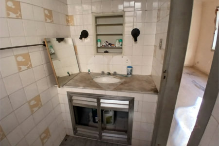 Casa à venda com 4 quartos em Grajaú, Rio de Janeiro, RJ