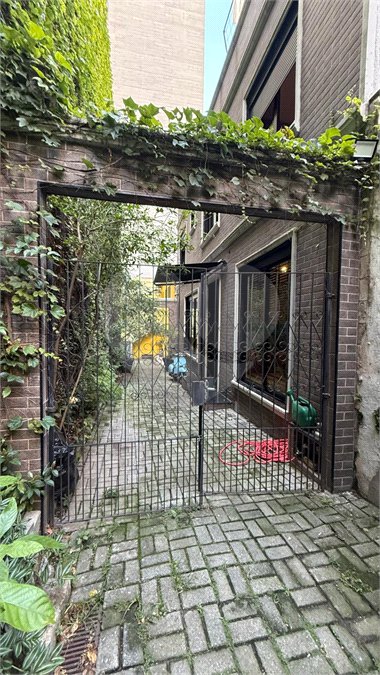 Casa de Vila à venda com 3 suítes em Vila Mariana, São Paulo, SP