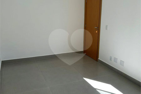Apartamento à venda com 2 quartos em Ponte Nova, Várzea Grande, MT