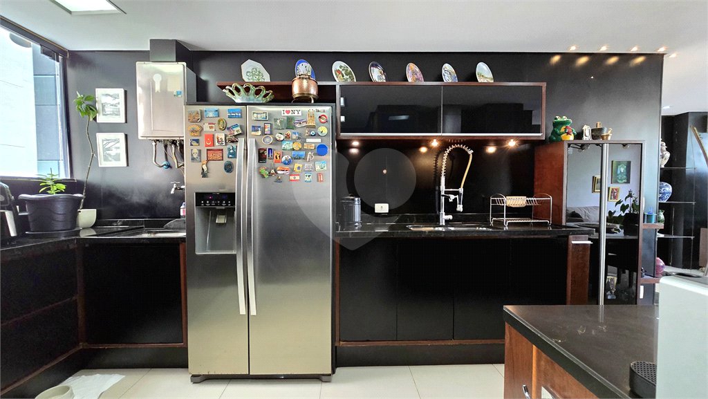 Apartamento à venda com 2 quartos, sendo 1 suíte, em Paraíso, São Paulo, SP
