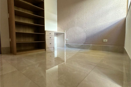 Casa à venda com 3 quartos, sendo 1 suíte,  no condomínio Horto Florestal Villagio, Sorocaba - SP