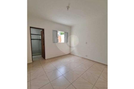 Casa à venda com 2 quartos, sendo 1 suíte, em São Luiz, Itu, SP