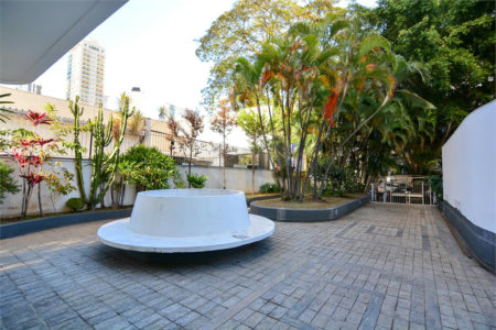 Apartamento à venda com 4 quartos, sendo 2 suítes,  em Brooklin Paulista, São Paulo, SP