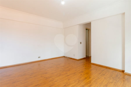 Apartamento à venda com 3 quartos, sendo 1 suíte,  em Cidade Monções, São Paulo, SP