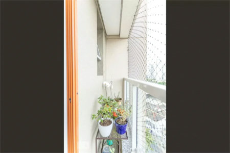 Apartamento à venda com 3 quartos, sendo 1 suíte, em Vila Anastácio, São Paulo, SP