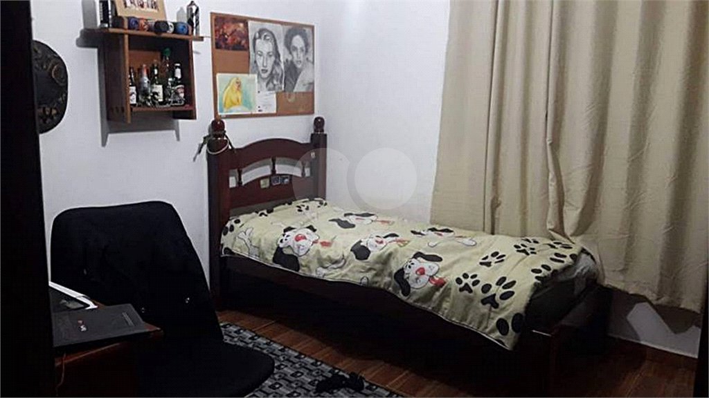 Sobrado à venda com 3 quartos, sendo 1 suíte, em Tremembé, São Paulo, SP