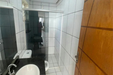 Casa para alugar com 3 quartos, sendo 1 suíte, em Setor Industrial, Balsas, MA