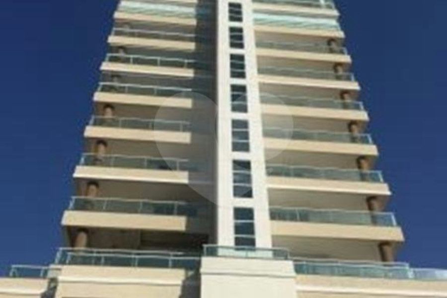 Apartamento à venda com 3 suítes em Santana, São Paulo, SP