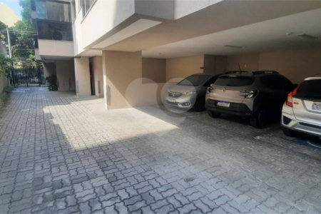 Apartamento à venda com 3 quartos, sendo 1 suíte, em Maracanã, Rio de Janeiro, RJ