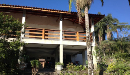 Chácara à venda com 3 quartos, sendo 1 suíte, no Centro, Bom Jesus dos Perdões, SP