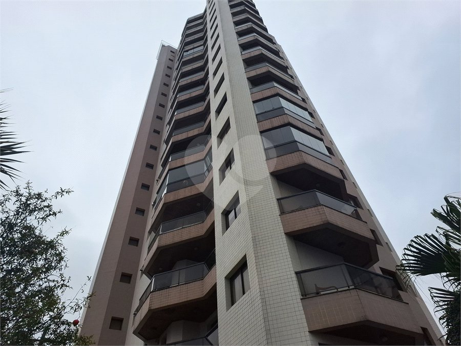 Apartamento à venda com 3 suítes em Santana, São Paulo, SP