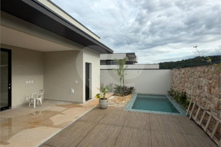Casa à venda com 3 suítes no condomínio Ecoville Residence, Atibaia - SP