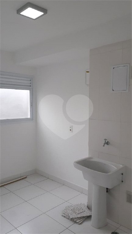 Apartamento à venda com 3 quartos, sendo 1 suíte,  em Jardim Vazani, São Paulo, SP