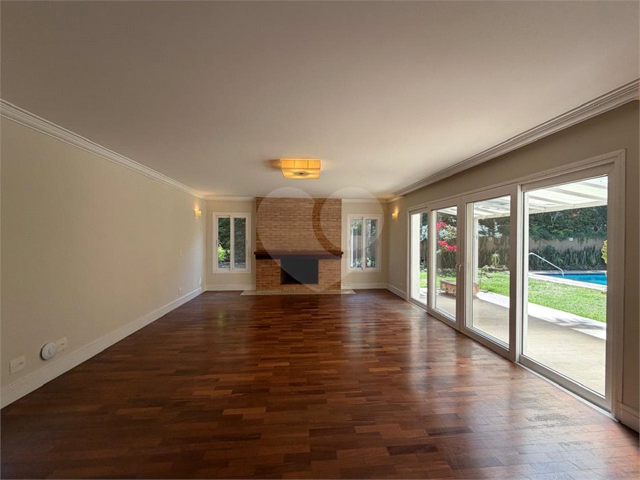 Casa à venda ou para alugar com 4 quartos, sendo 3 suítes, em Alto da Boa Vista, São Paulo, SP