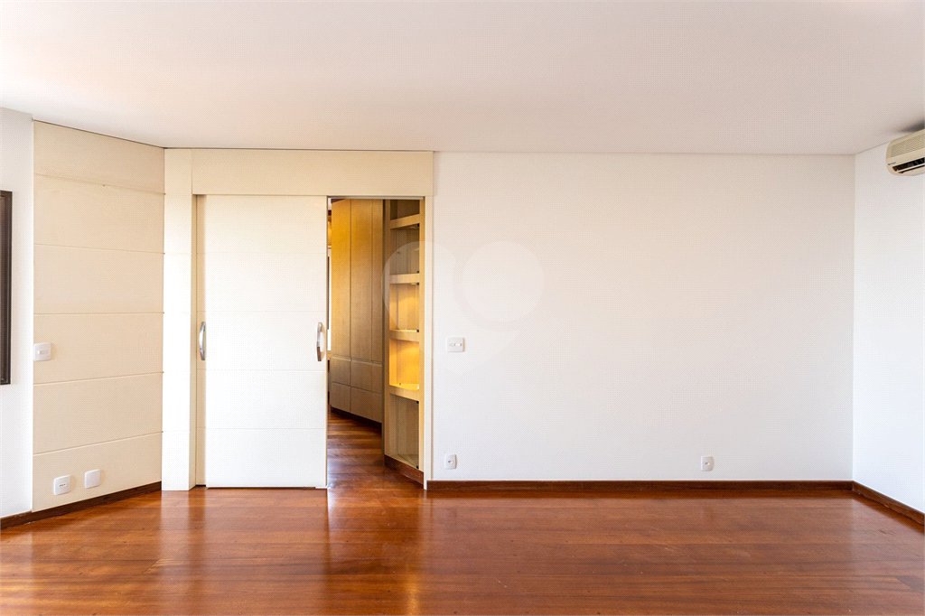 Apartamento à venda com 3 suítes em Perdizes, São Paulo, SP