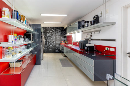 Apartamento à venda com 4 quartos, sendo 3 suítes, em Campo Belo, São Paulo, SP