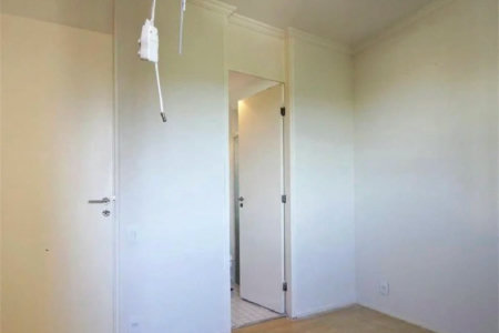 Apartamento à venda com 3 quartos, sendo 1 suíte,  em Jardim Ampliação, São Paulo, SP