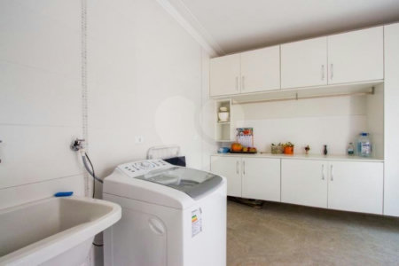 Casa Térrea à venda com 5 suítes em Jardim Marajoara, São Paulo, SP