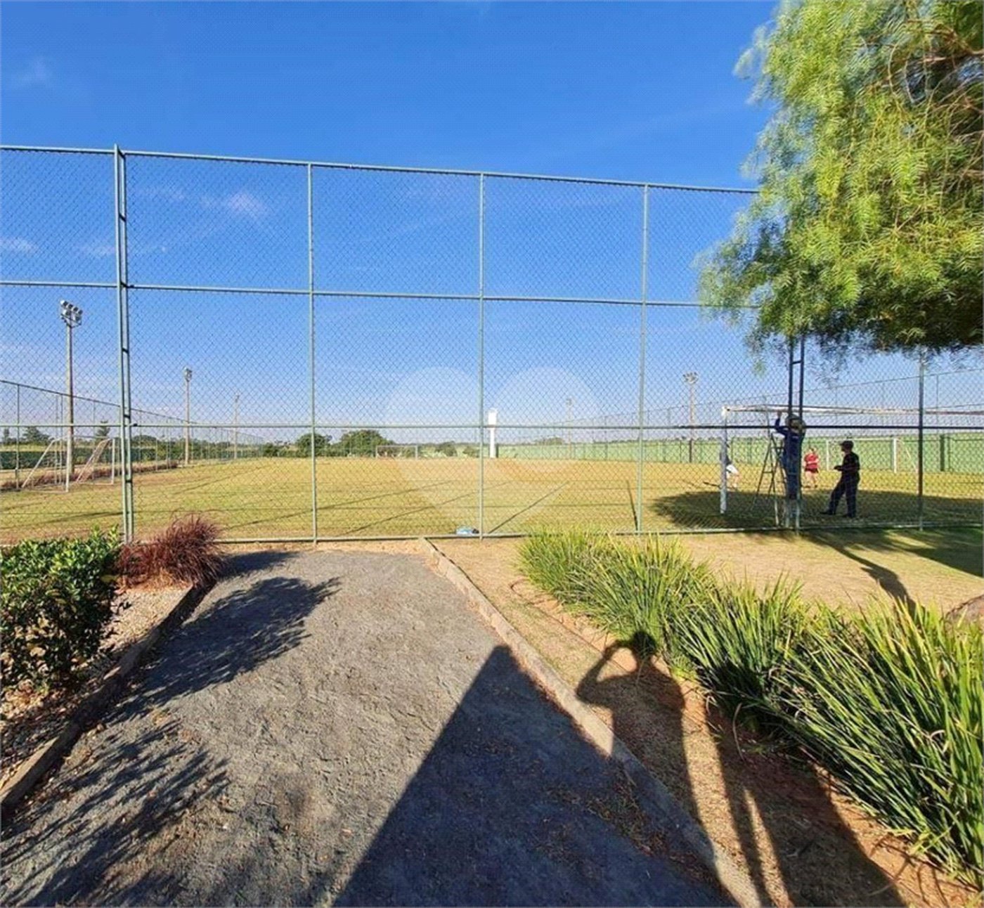 Casa à venda com 3 suítes no condomínio Reserva Real, Paulínia - SP