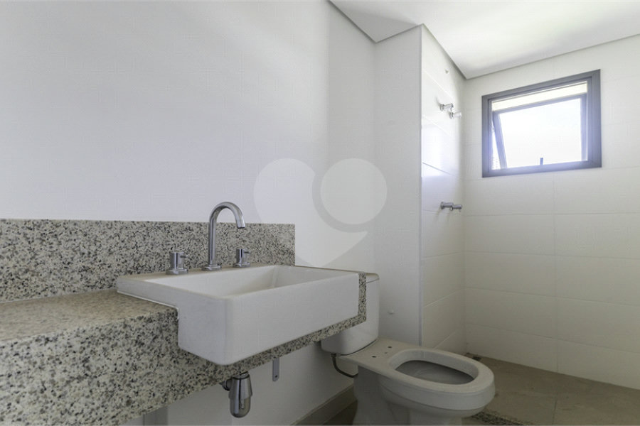 Apartamento à venda com 4 quartos, sendo 3 suítes, em Perdizes, São Paulo, SP