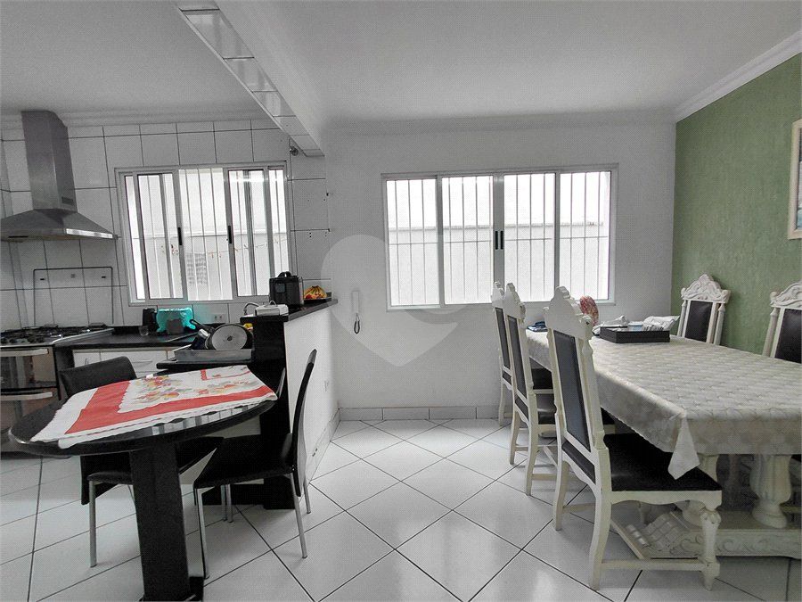 Casa à venda com 3 quartos, sendo 1 suíte, em Vila Ipojuca, São Paulo, SP