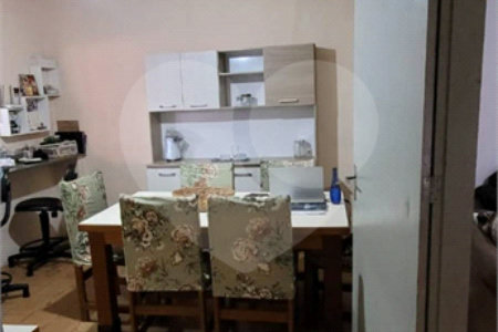 Casa térrea em Ibaté/SP.