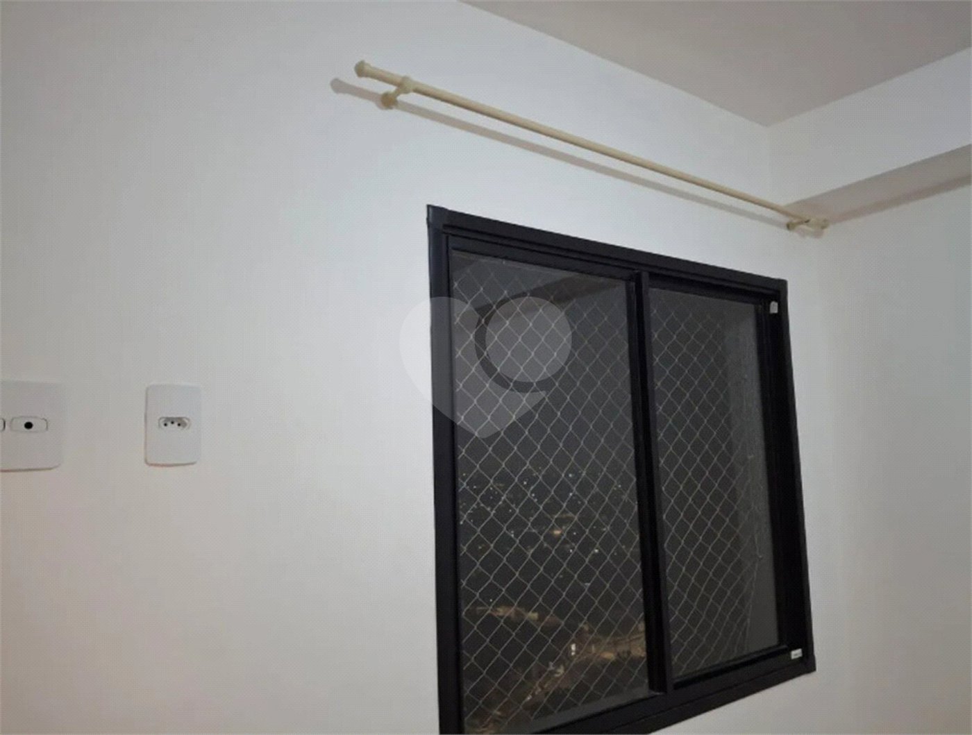 Apartamento à venda com 2 quartos em Parque Maria Helena, São Paulo, SP