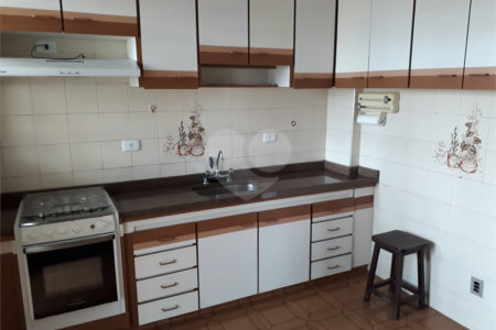 Apartamento à venda com 3 quartos no Centro, Poá, SP