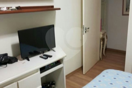 Apartamento à venda com 3 quartos, sendo 1 suíte, em Vila Andrade, São Paulo, SP