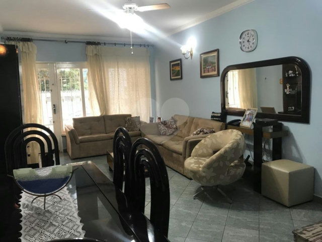 Sobrado à venda com 3 quartos, sendo 1 suíte,  em Santana, São Paulo, SP