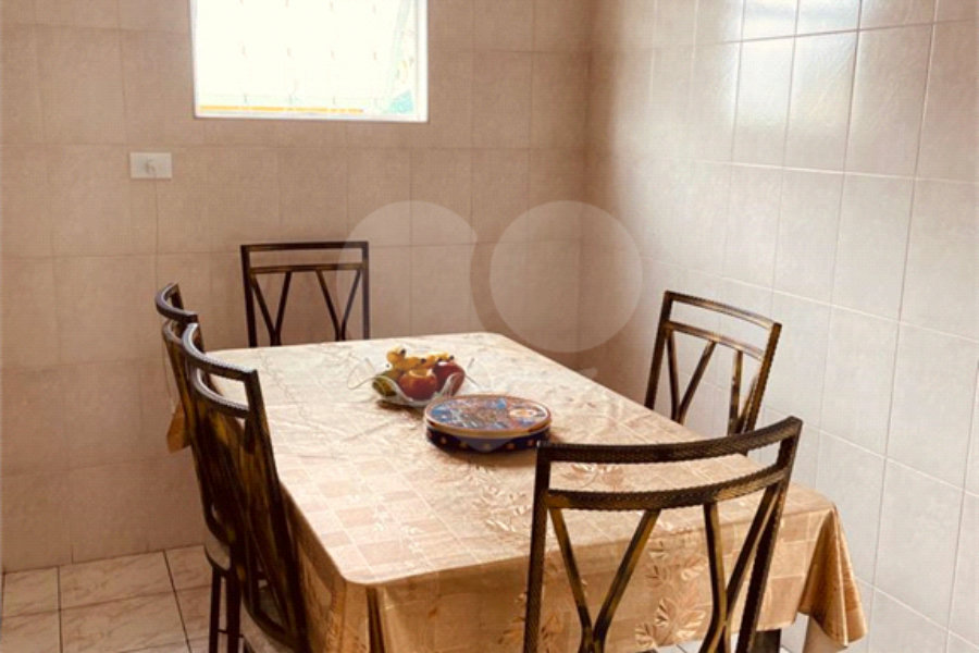 Casa Térrea à venda com 3 quartos em Itaquera, São Paulo, SP