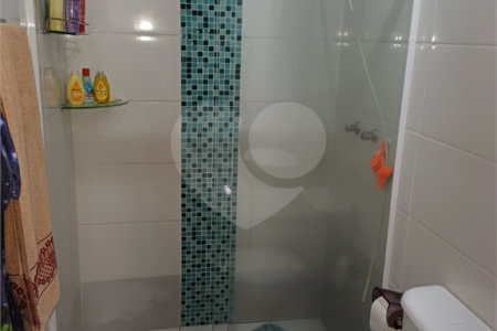 Casa à venda com 3 quartos, sendo 1 suíte,  no condomínio Residencial Shekinah, São Paulo - SP