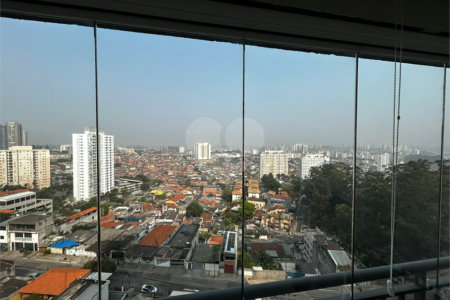 Apartamento à venda com 3 quartos, sendo 1 suíte,  em Jardim Caboré, São Paulo, SP
